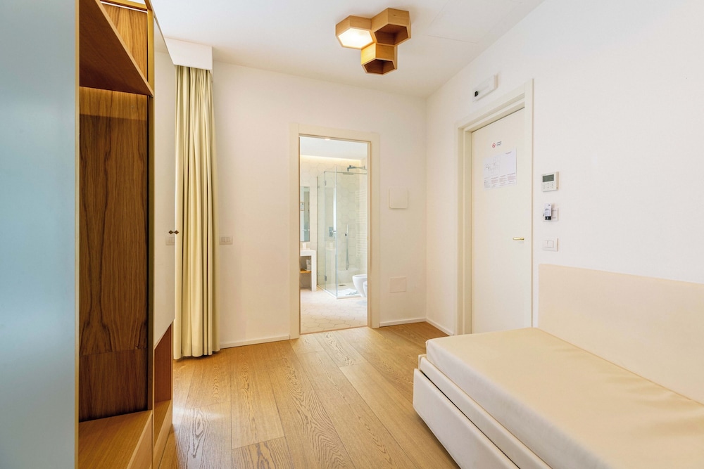 Hotel Aristeo 9/50