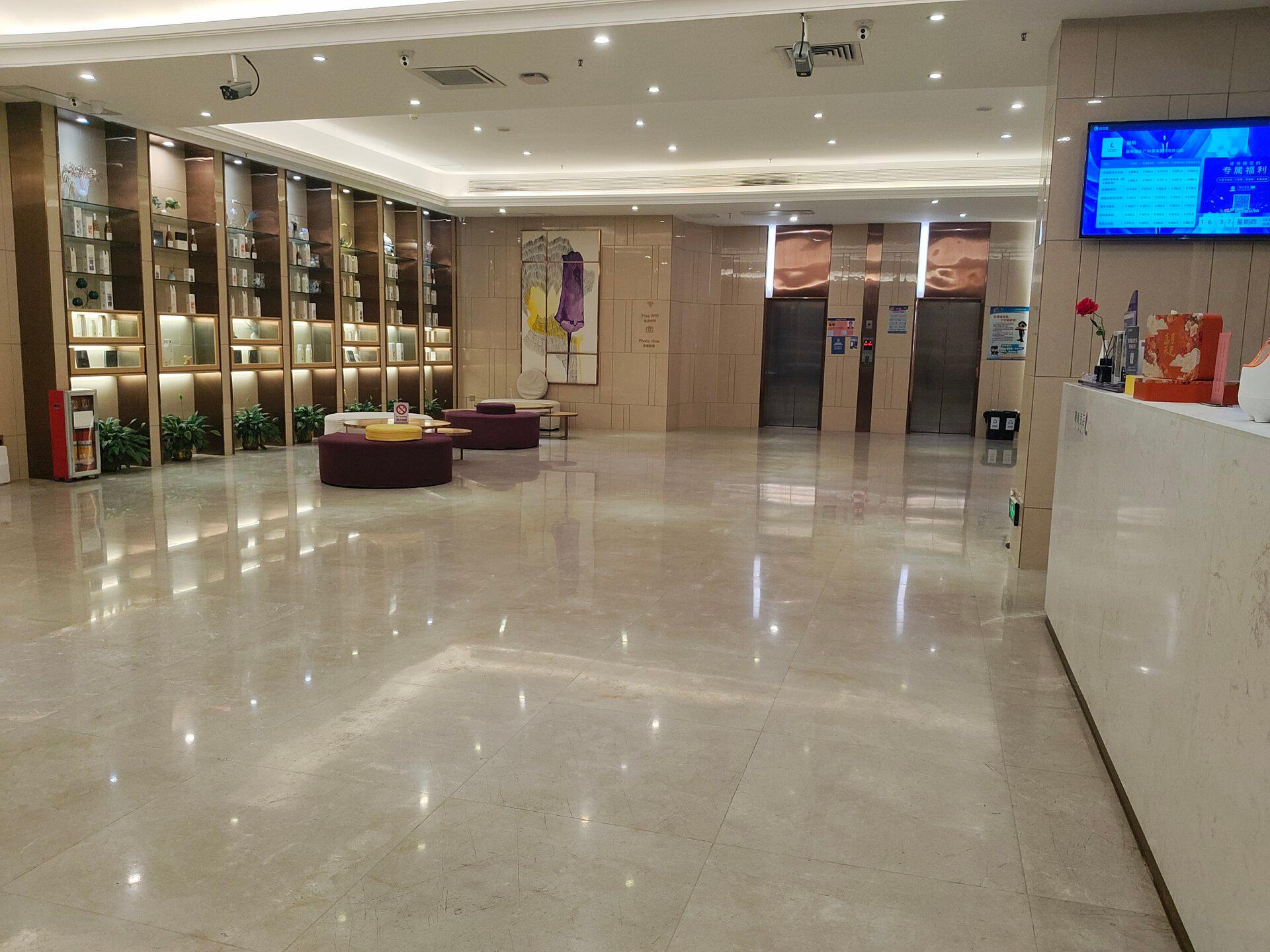 Lavande Hotel (Guangzhou Luoxi Xiajiao Metro Station) 10/31
