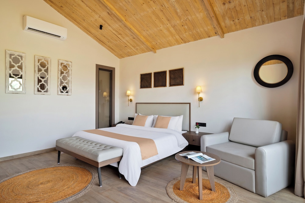 Stone Wood Nature Resort 7/43