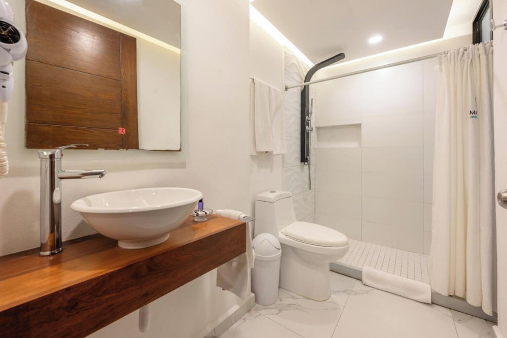 Marvic Hotel 34/36