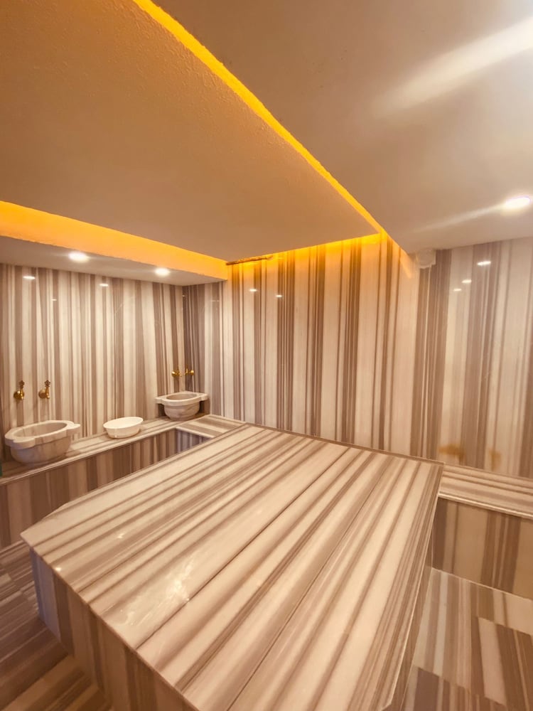 Royal Bosphorus Hotel 26/34