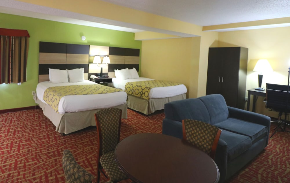 Baymont By Wyndham Sevierville Pigeon Forge 22/41