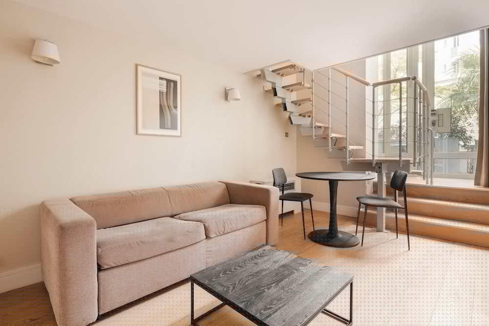 L Edmond Hotel Parc Monceau 35/67