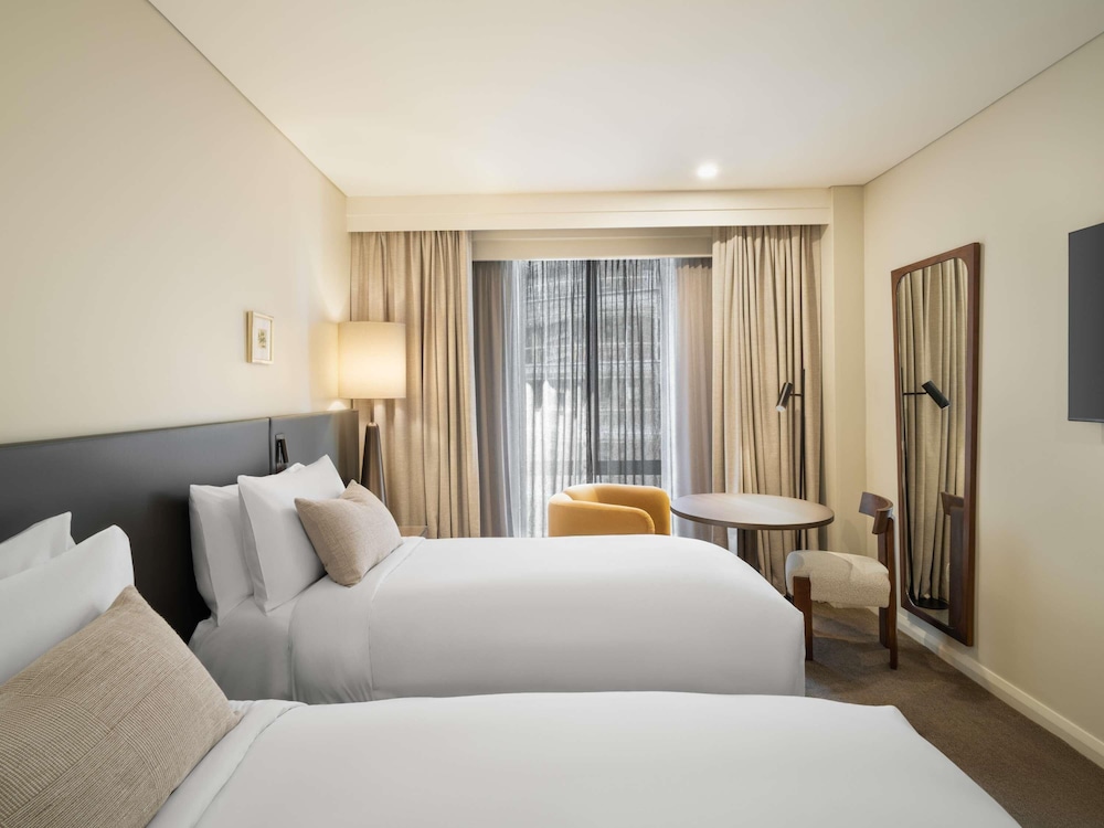 SUPERIOR, 2 DOUBLE BEDS