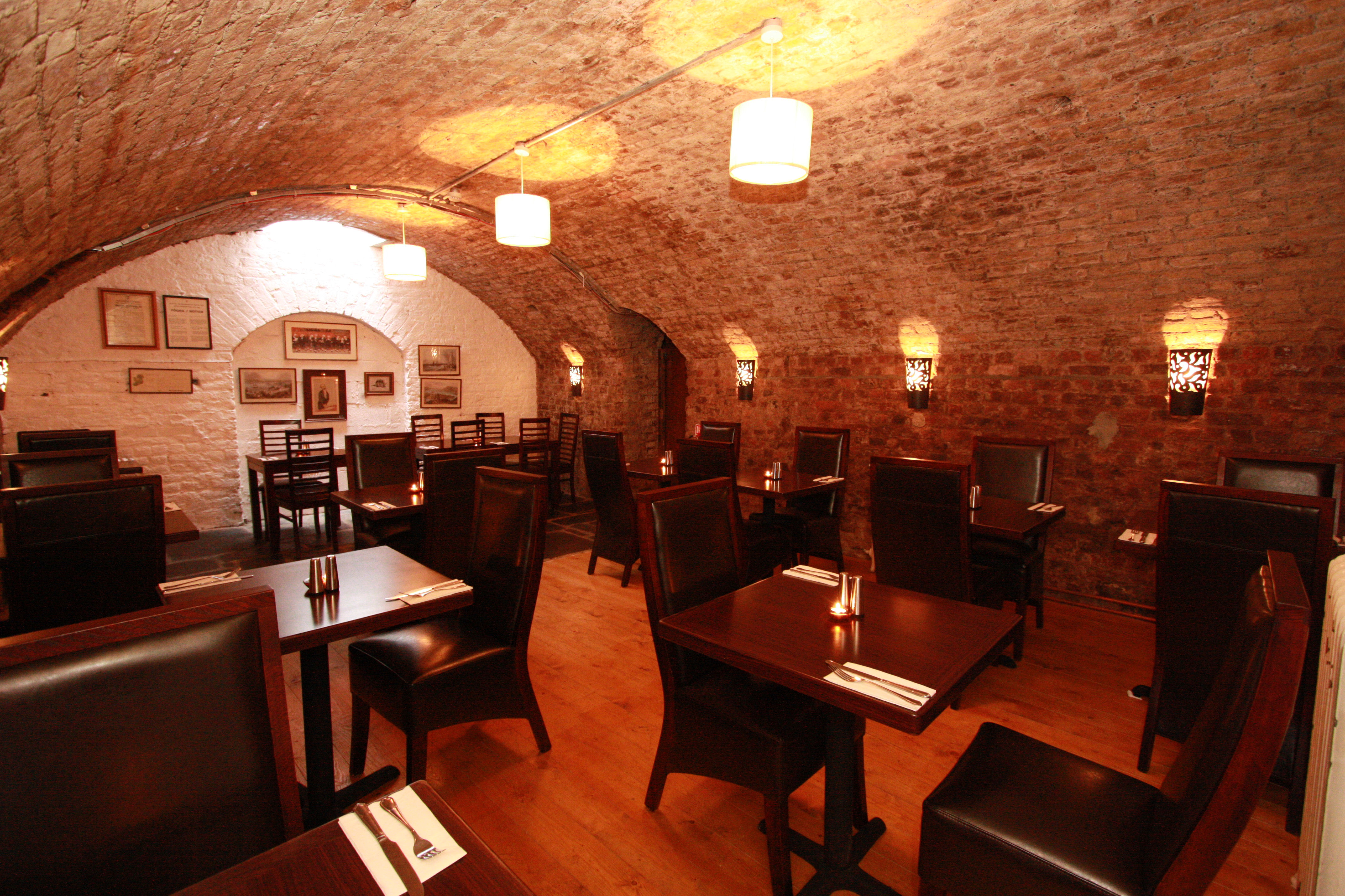 Castle Hotel 56/66