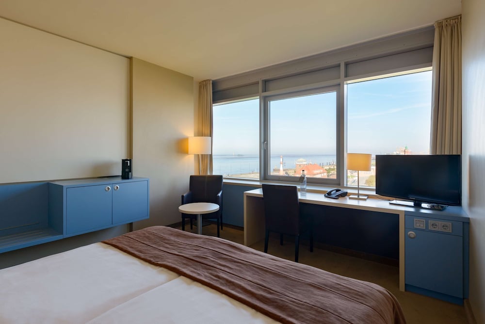 Atlantic Hotel Sail City 13/62