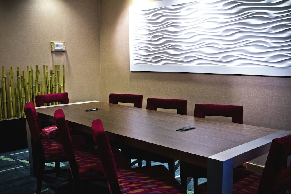 SpringHill Suites by Marriott Sarasota Bradenton 25/34