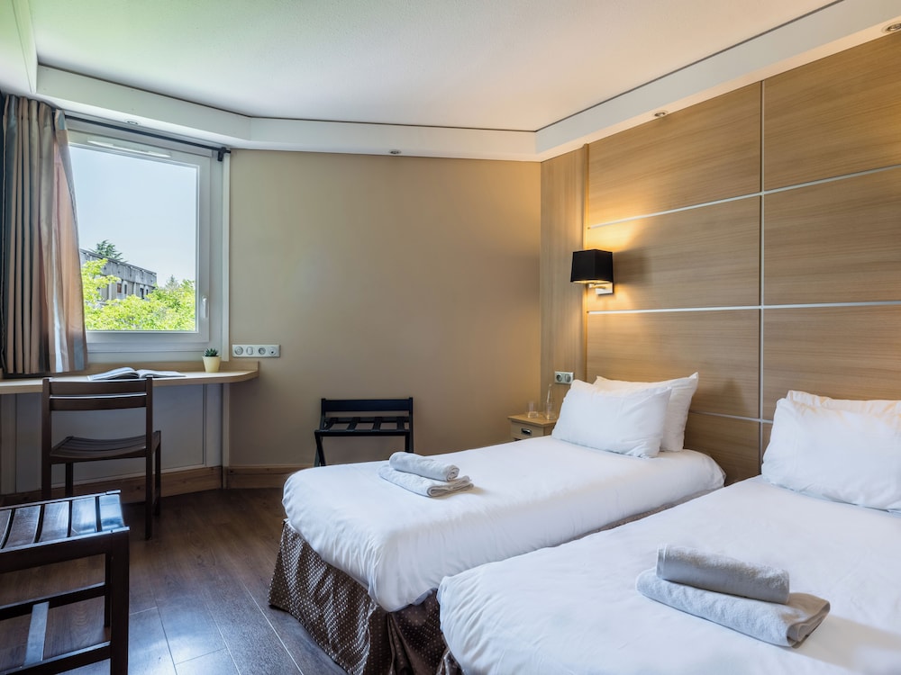 ibis Styles Annecy Le Vieux 4/65