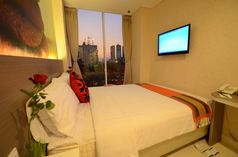 Clay Hotel Jakarta 8/29