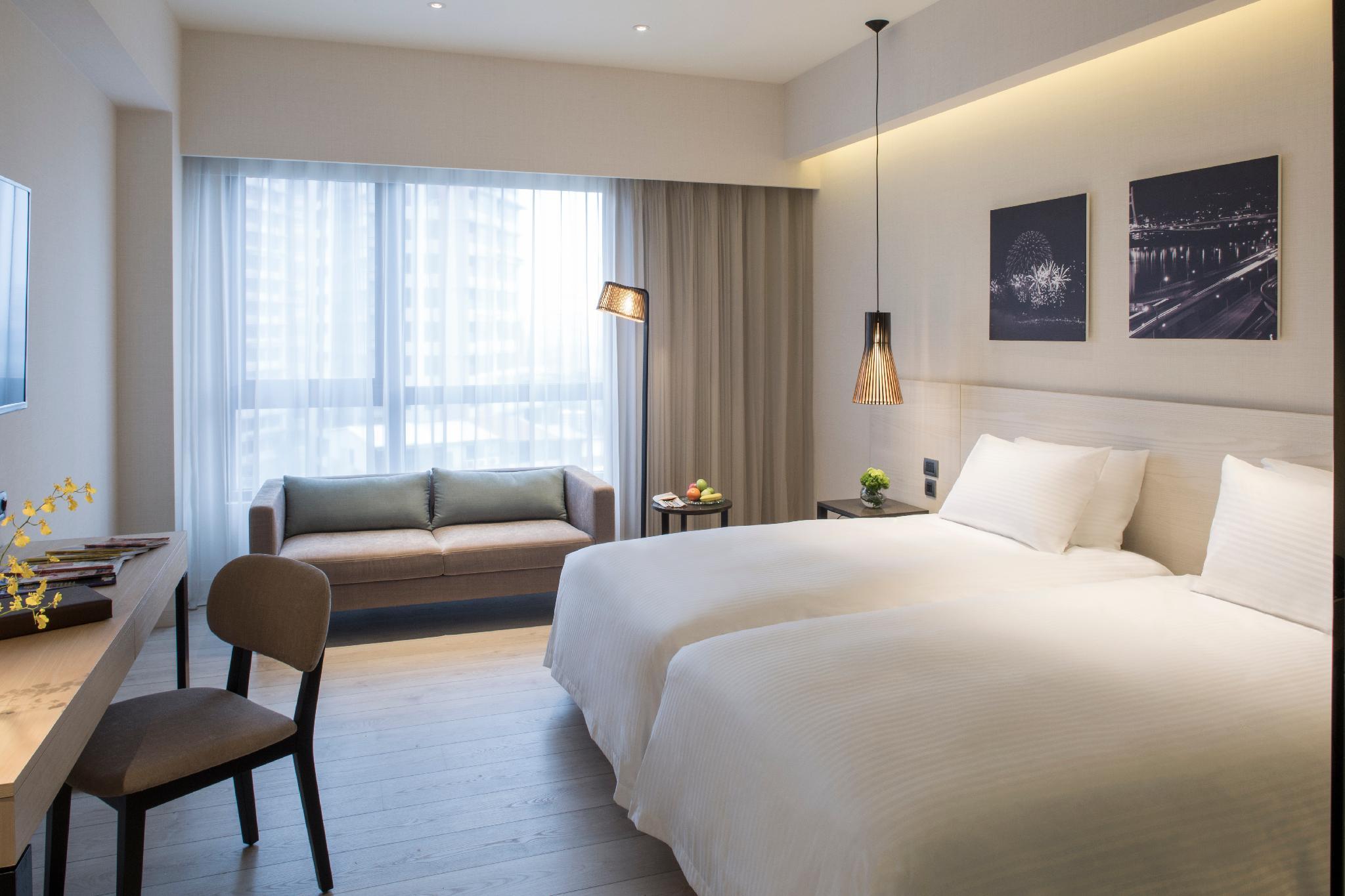 Condominium, Twin Beds