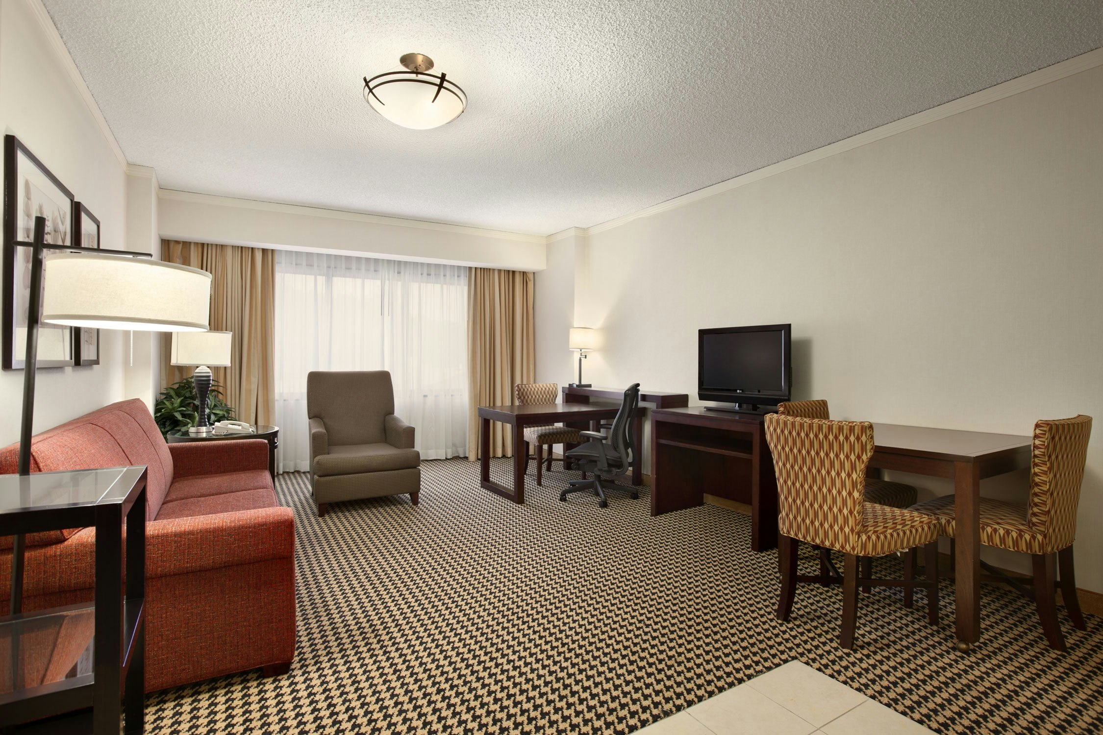 Embassy Suites By Hilton Atlanta Perimeter Center 31/60