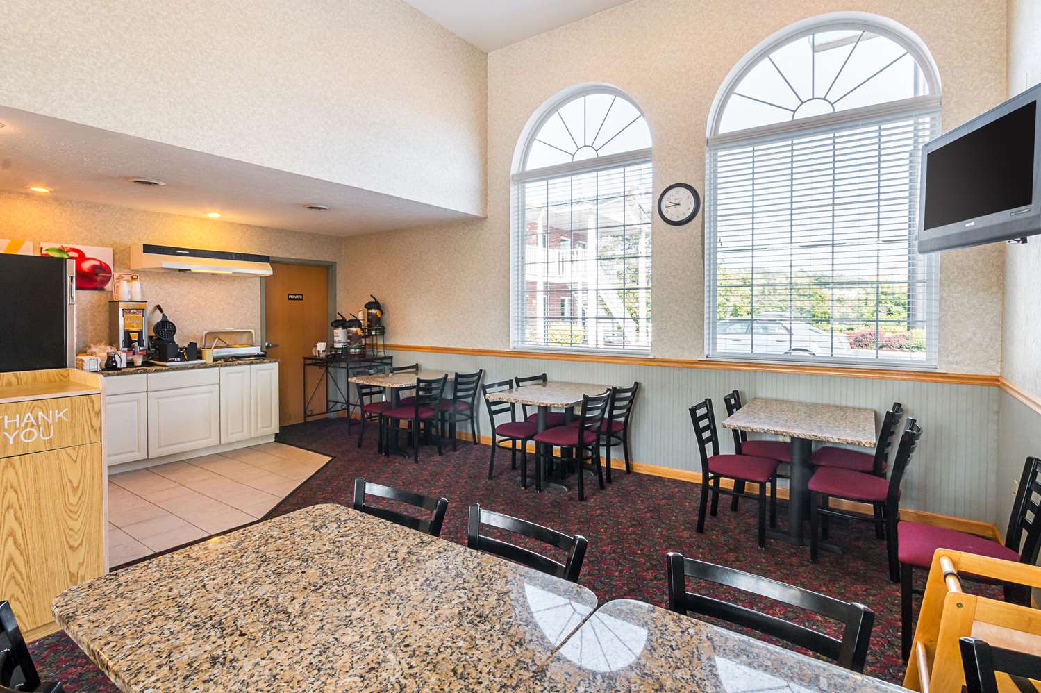 Quality Inn Weston, WV 16/22