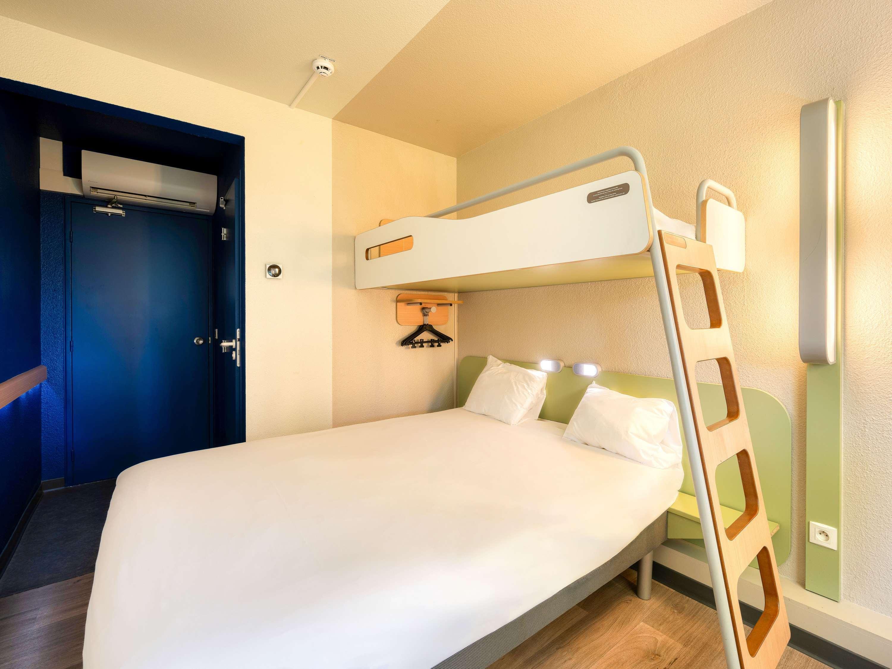 Room, Triple, Bunk Bed