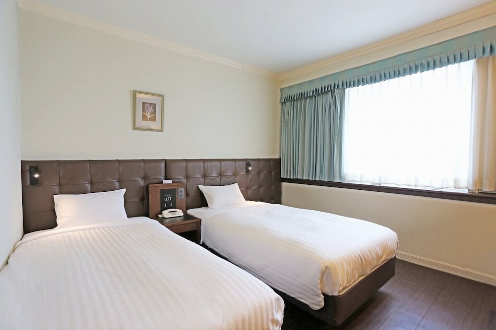 Hotel Castle Inn Tsu 8/50