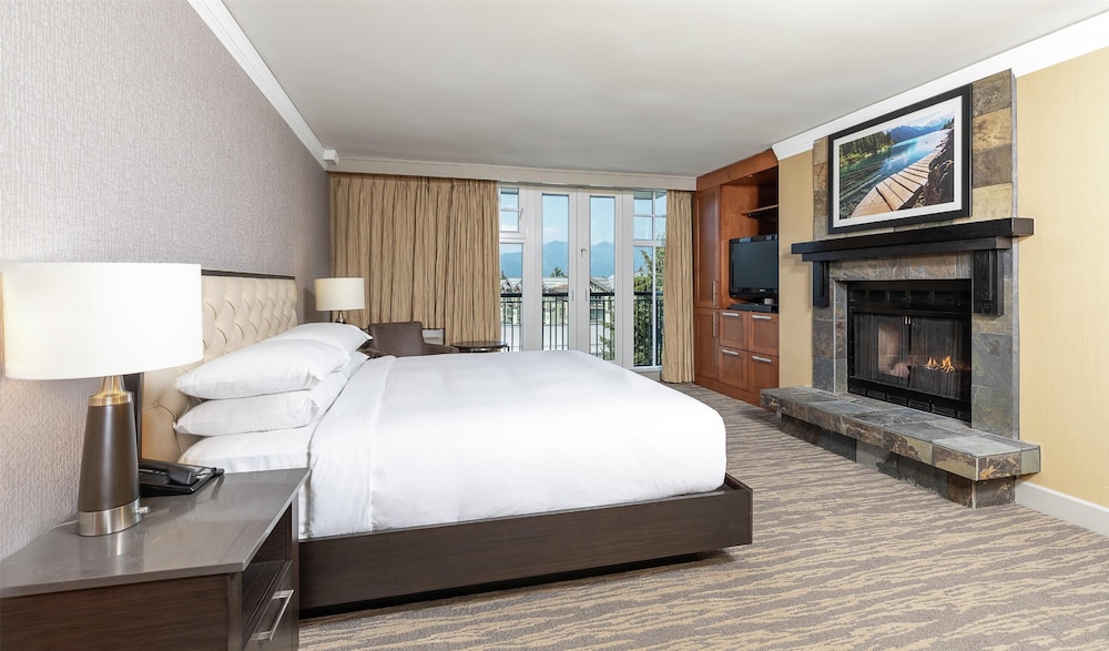 2 BEDROOMS, MOUNTAIN, SUITE, 2 KING BEDS