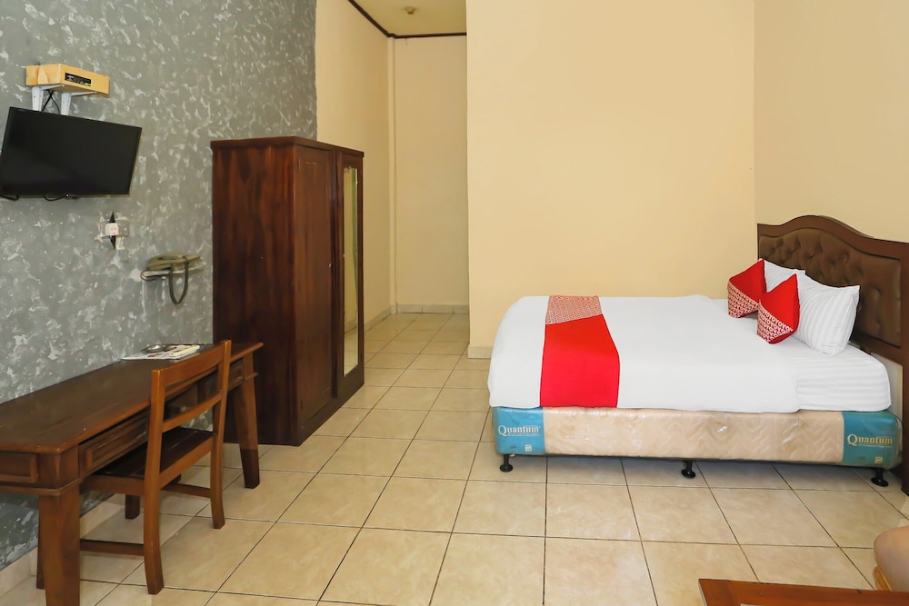 SPOT ON 3978 Hotel Danau Indah 7/19