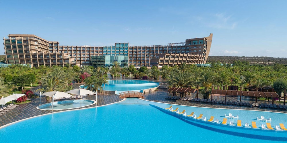 Noah's Ark Deluxe Hotel and SPA 45/50