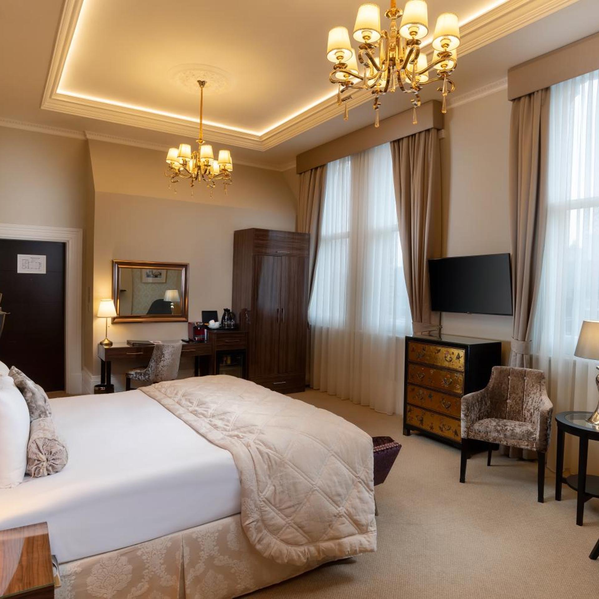 Lansbury Studio Suite