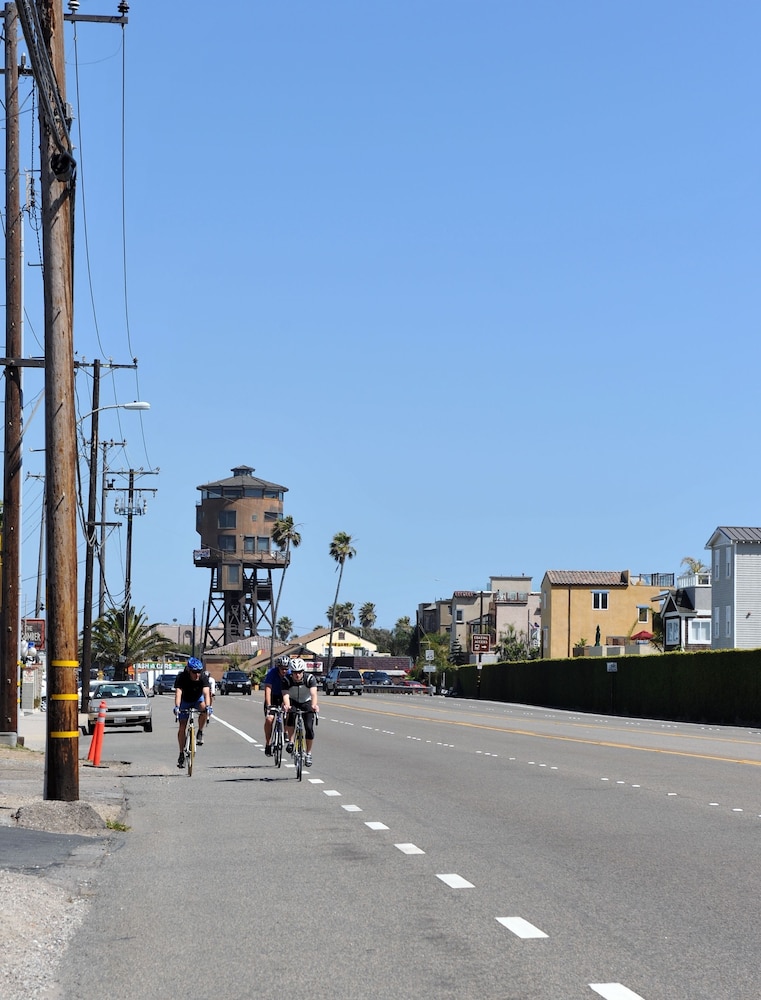 Surf City Inn 35/44