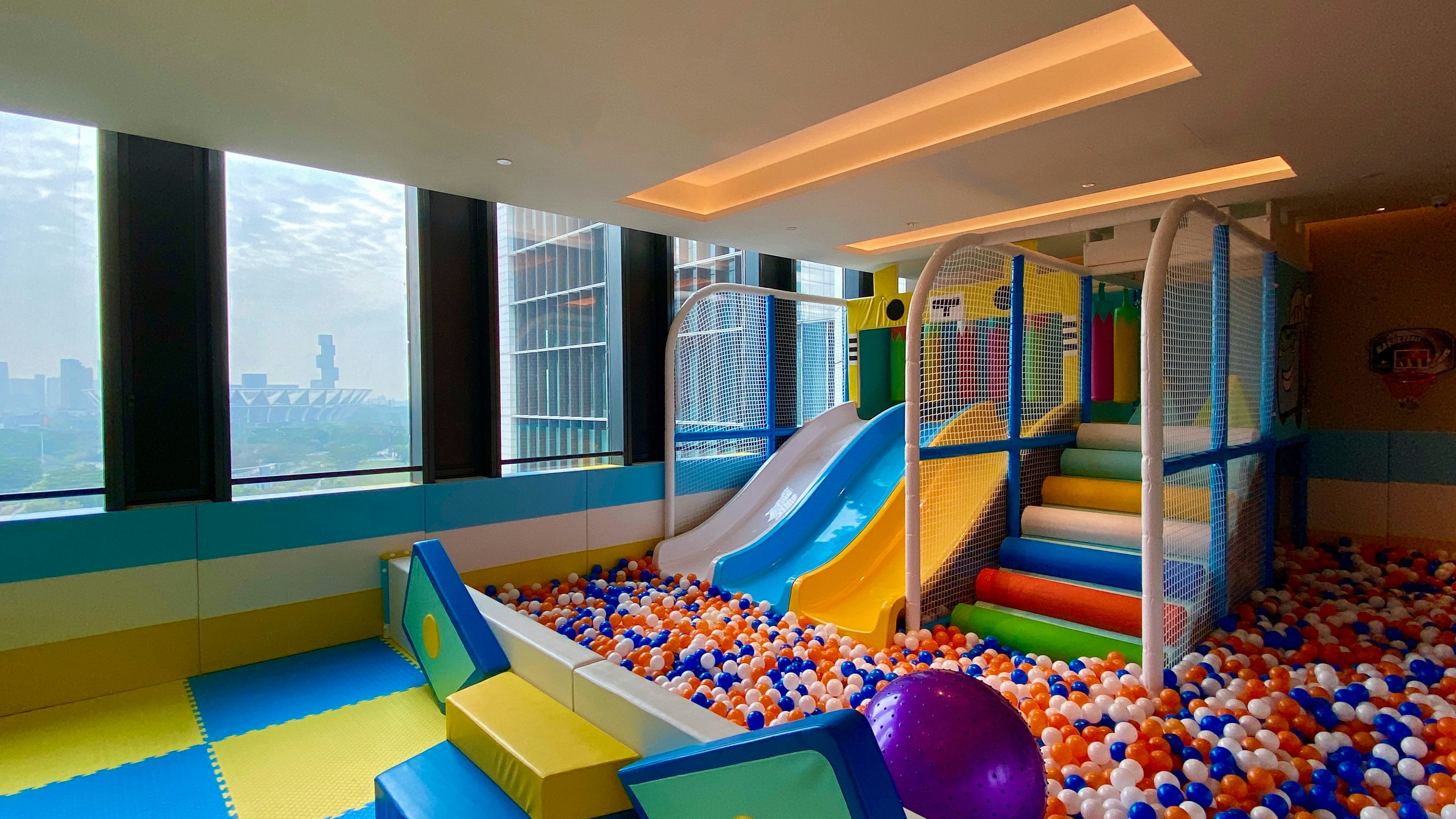 INTERCONTINENTAL Foshan New City 39/50