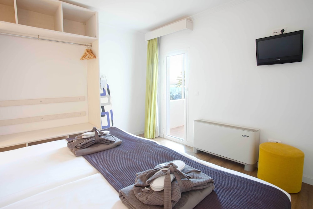 Palma Beach Hotel Apt 19/34