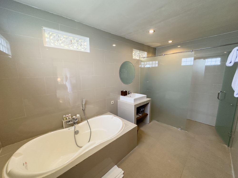 The Payogan Villa Resort and Spa 50/50