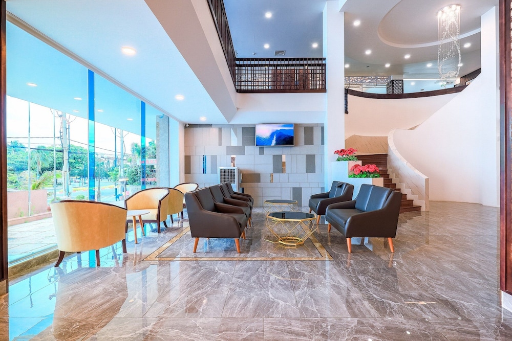 Vung Tau P T Hotel 28/44