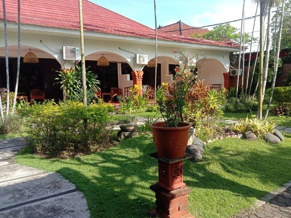 Ramayana Hotel Sanur 32/34