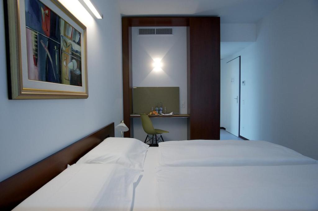 HOTEL CERESIO 19/54