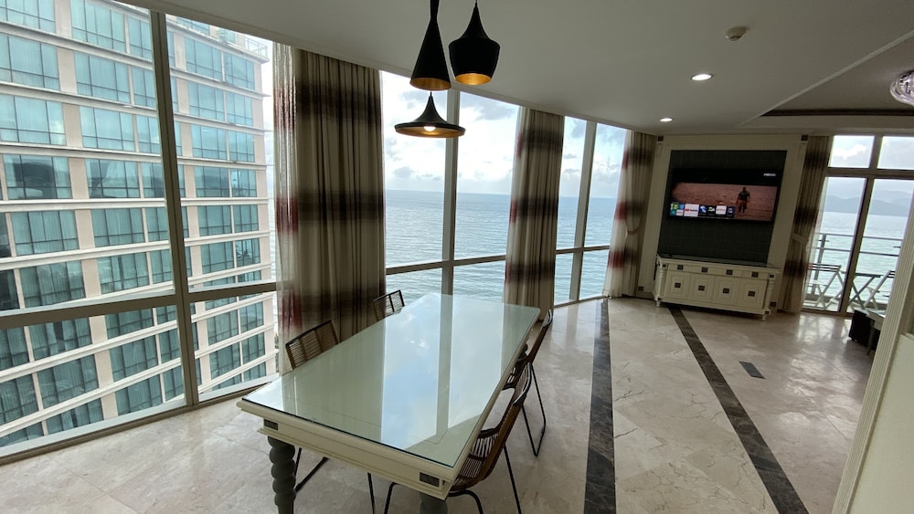 Balcony Seaview Nha Trang Centre 47/61