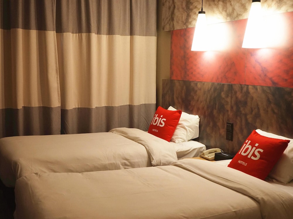 IBIS SHANGHAI LIANYANG 13/44