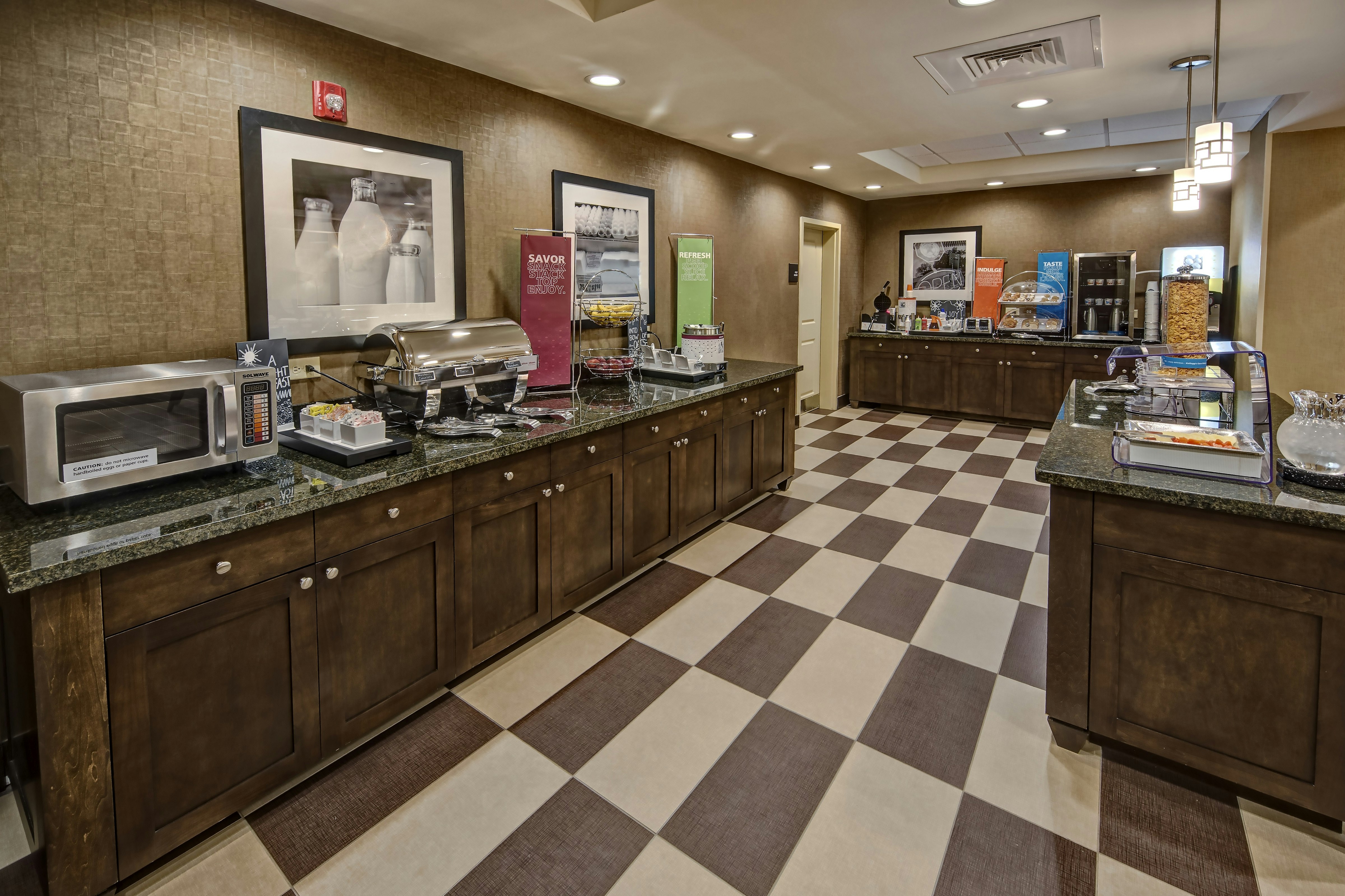 Hampton Inn Indianola 2/21