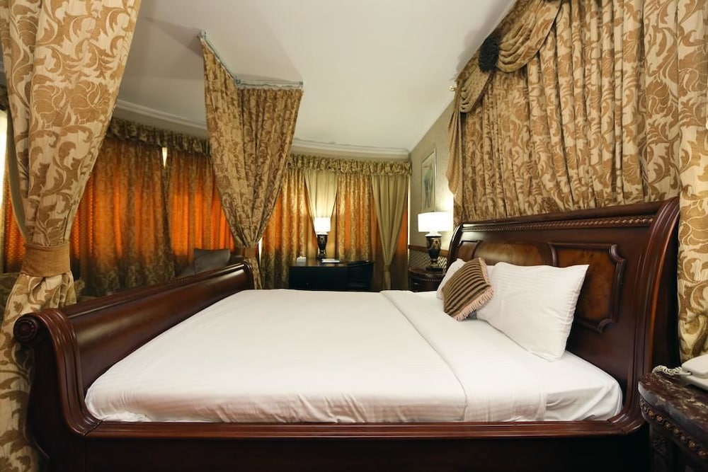 GSS Avenue Hotel 10/39