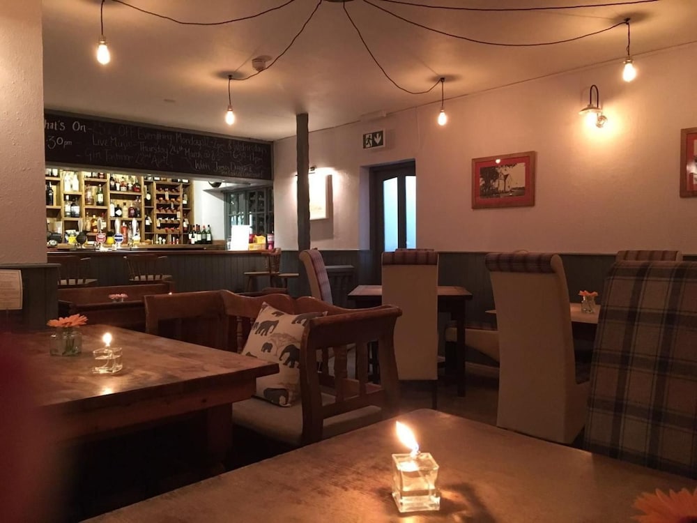 The Tollgate Inn 24/35