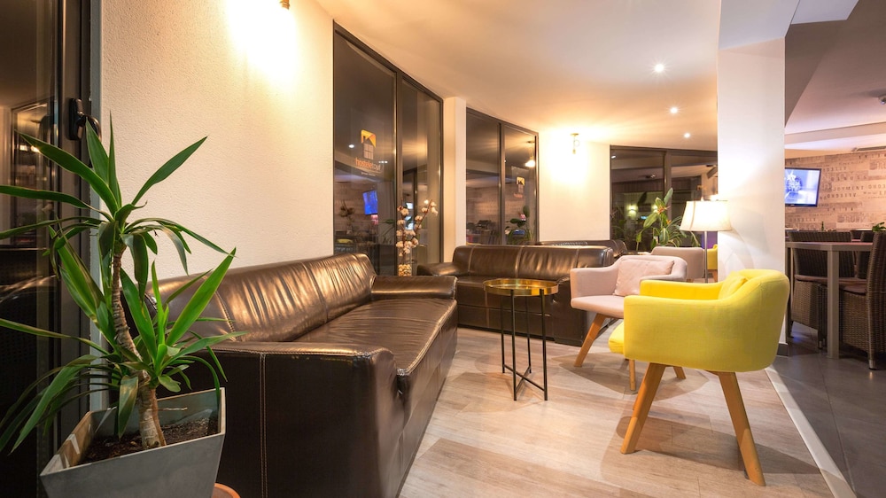 Hotel Les Domes - Perpignan Sud by Hosteletour 51/65