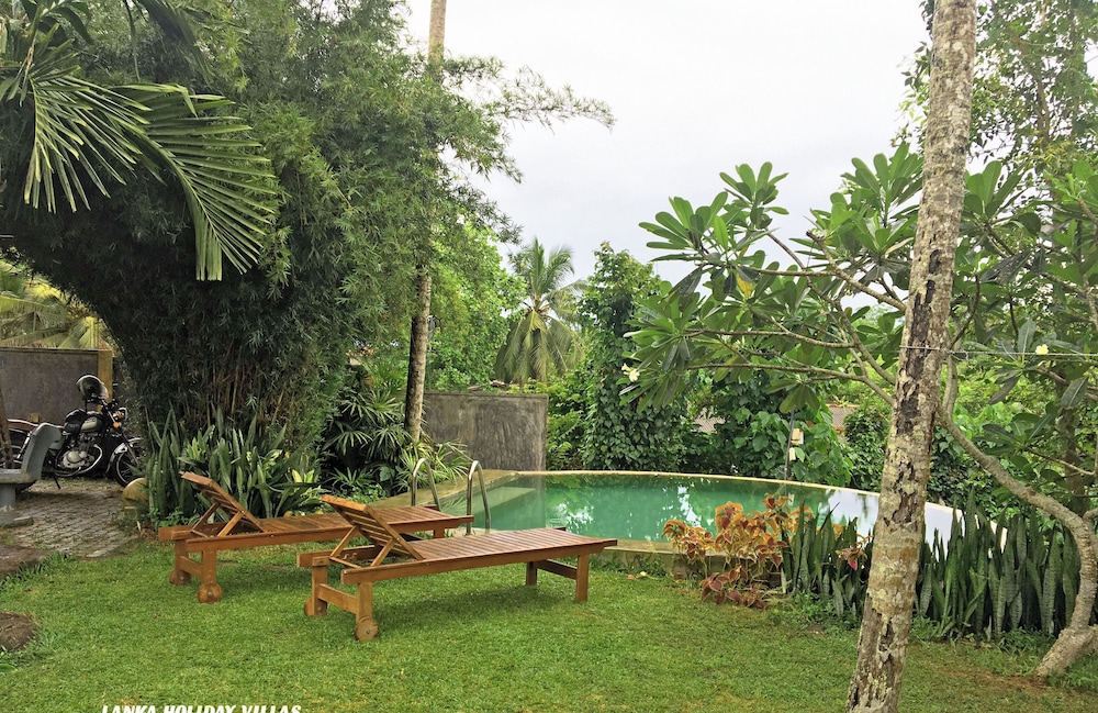 Meadow Villa - Galle 31/36