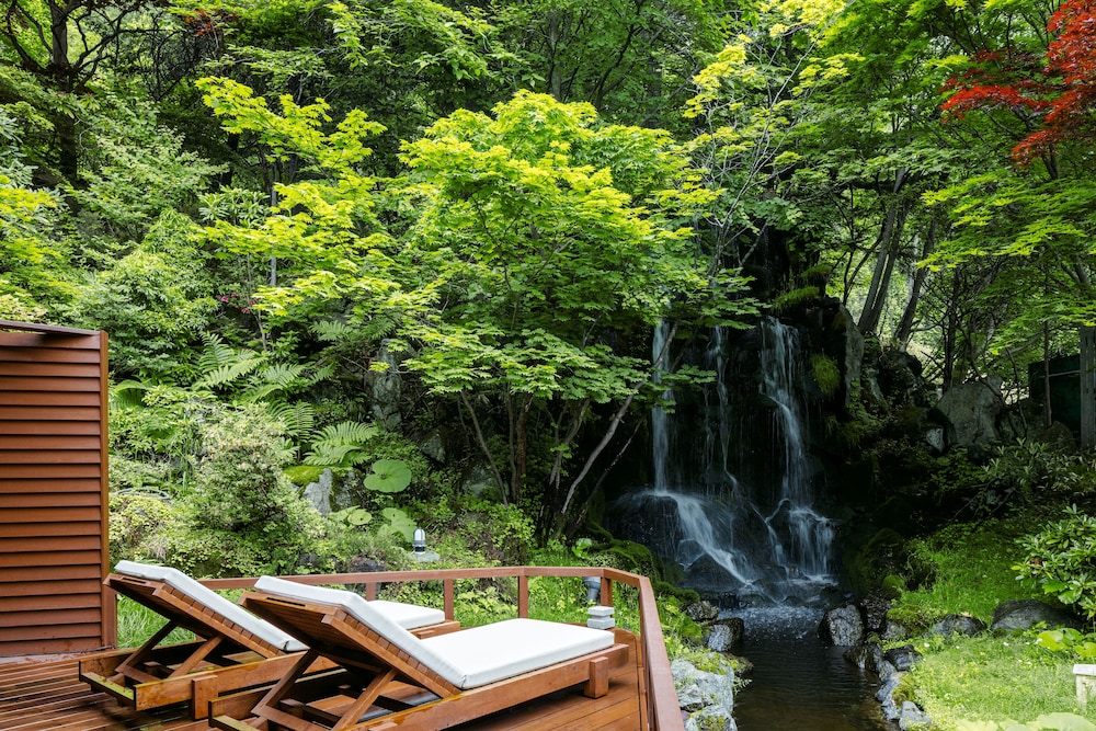 Noboribetsu Grand Hotel 54/59