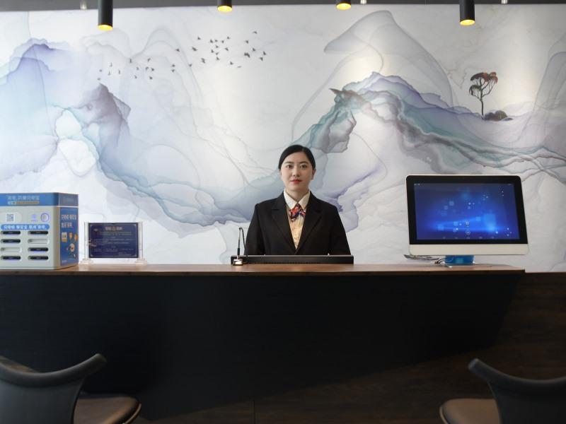 Shell Puyang City Nanle County Coach Station Guangming South Road Hotel 17/19