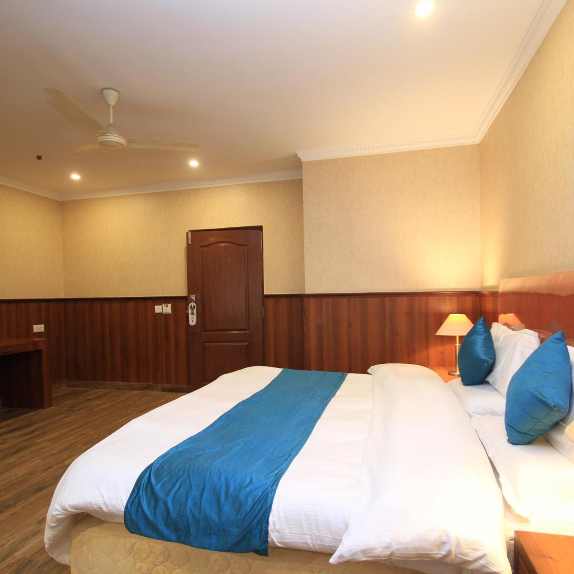 Hotel Empire International Koramangala 15/50