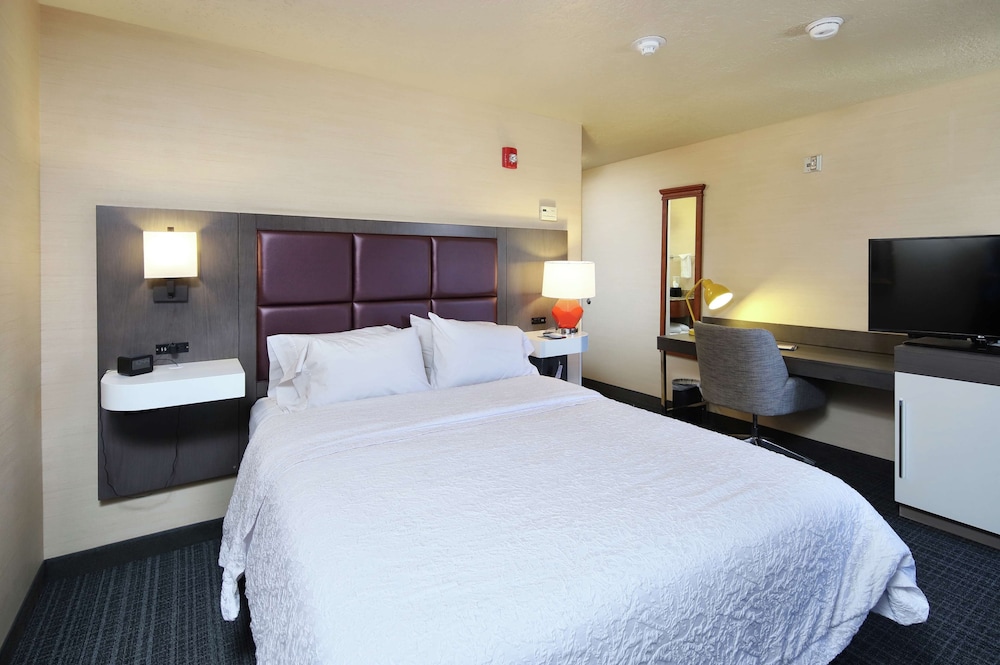 Hampton Inn Sierra Vista 24/74