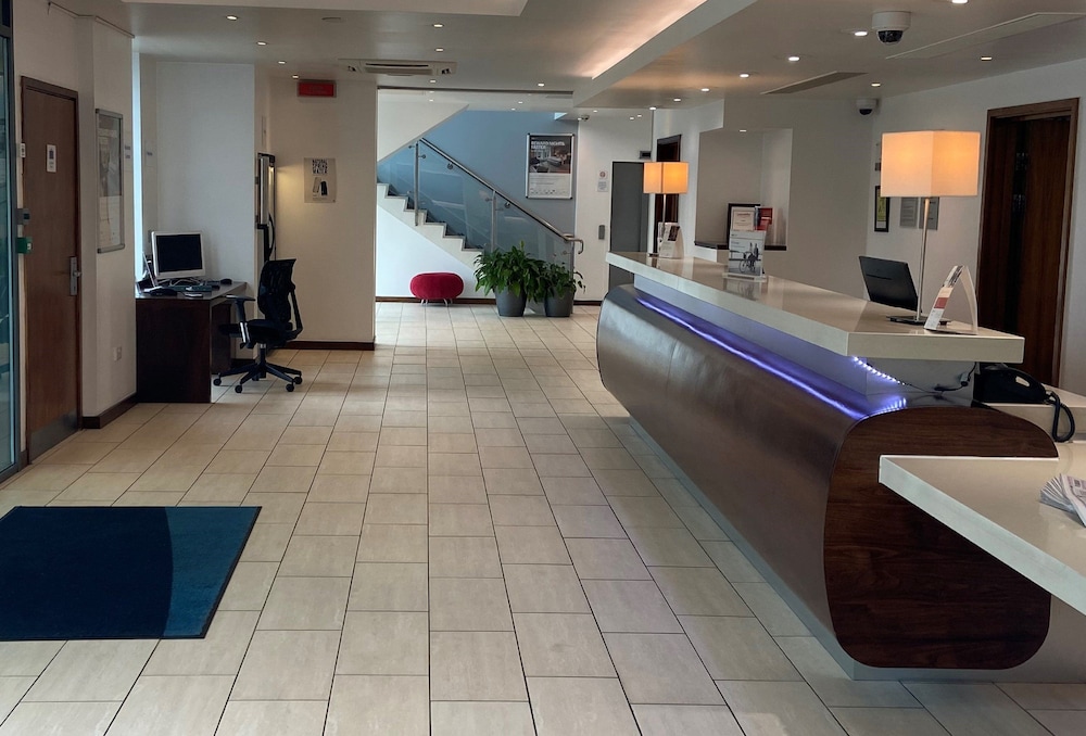 Holiday Inn Express Burnley 45/78