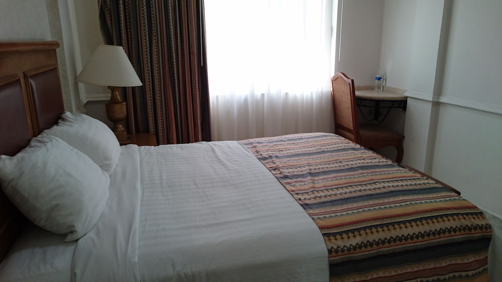 Hotel Savoy Express 23/47