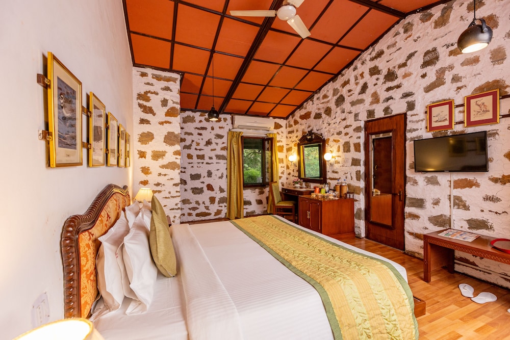 Shikarbadi Hotel 16/50