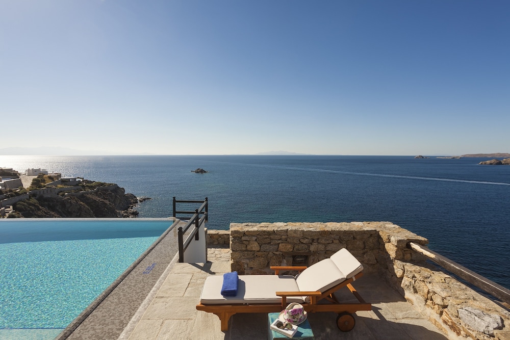 Agios Lazaros Resort 35/50