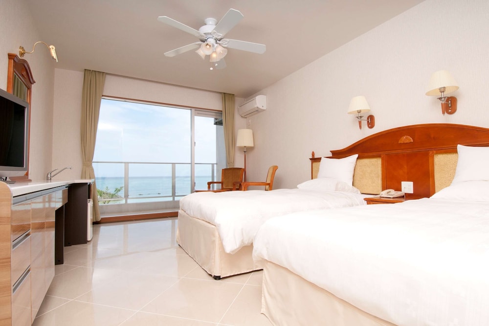 Room at Best Western Okinawa Onna Beach, ONNA - OKINAWA PREFECTURE