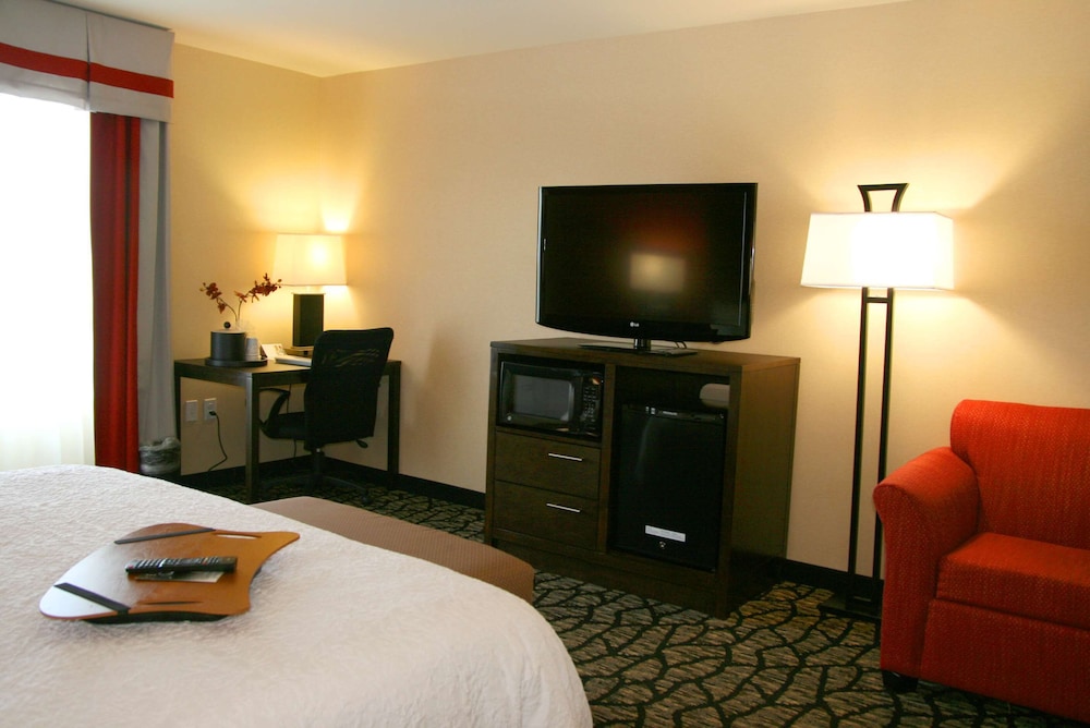 Hampton Inn and Suites Salt Lake City / Univ Foothill Dr UT 20/69