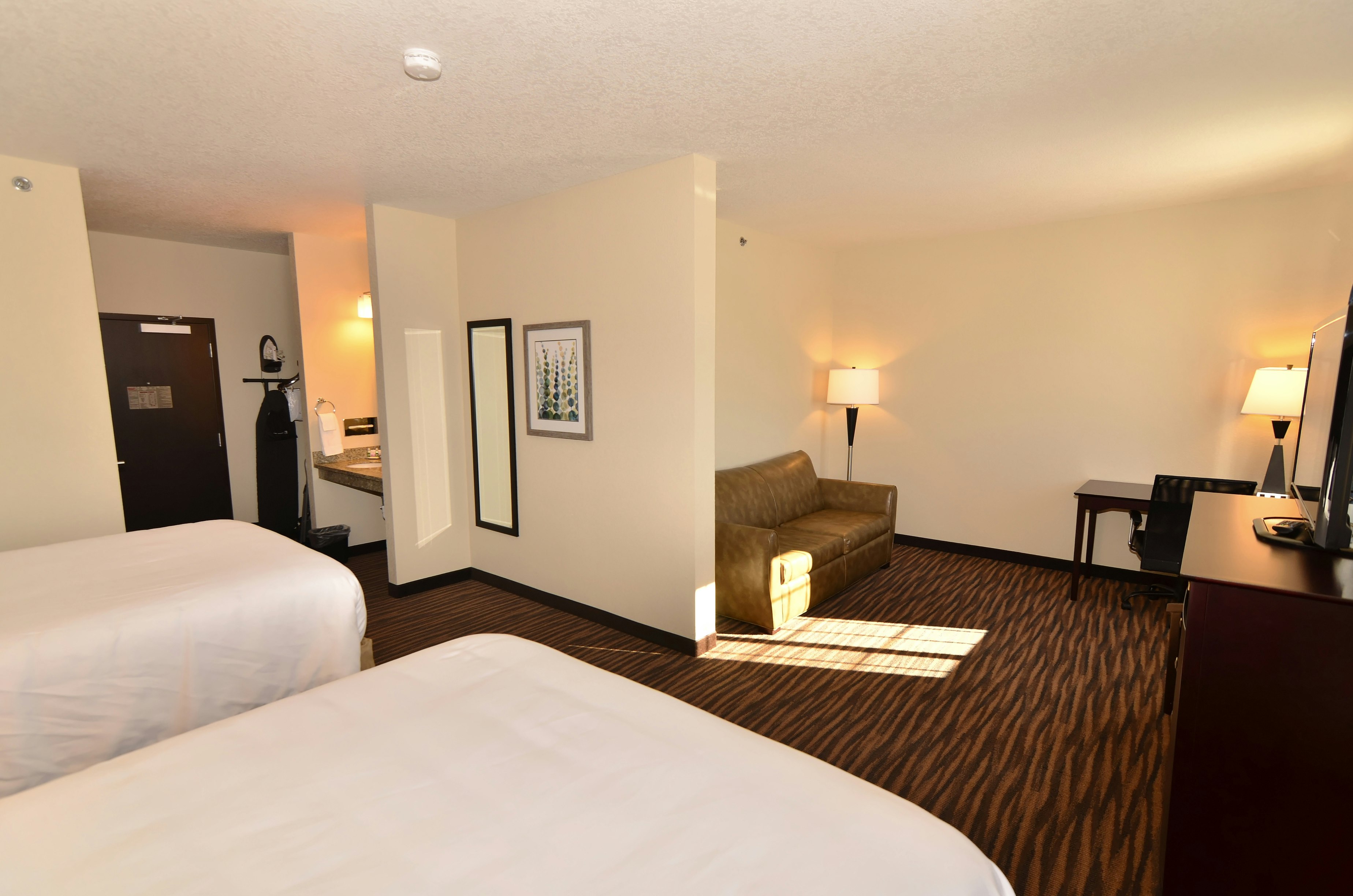 Cobblestone Inn & Suites - Holstein 11/48