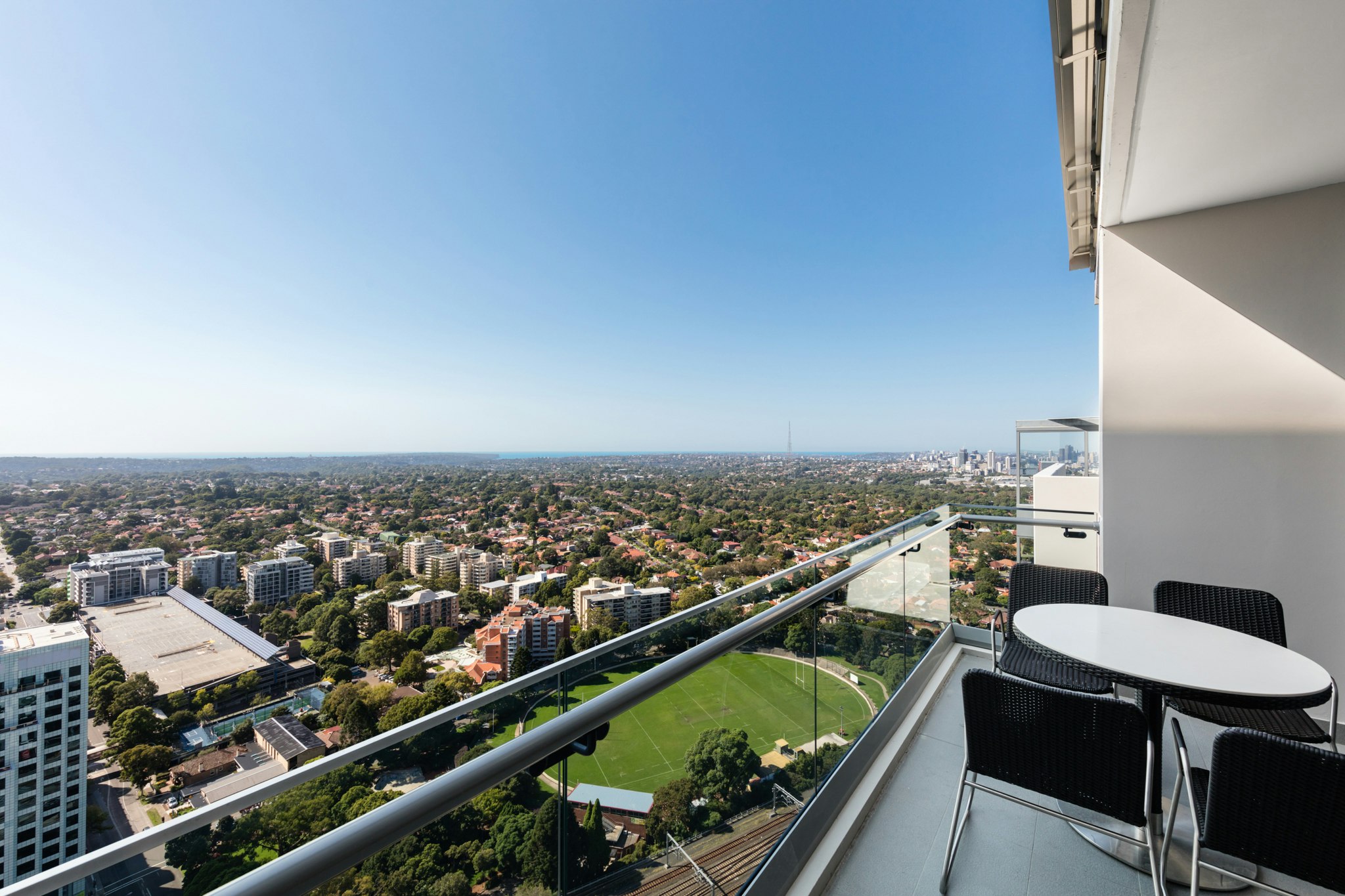 Meriton Suites Chatswood 21/21