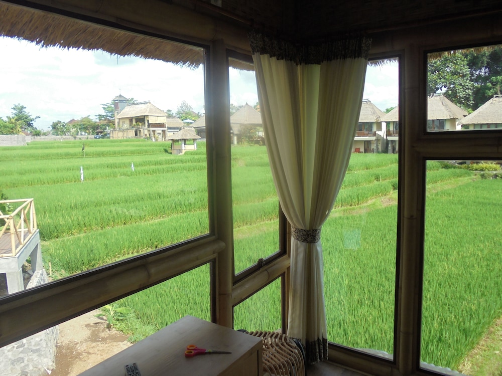 BIYUKUKUNG SUITES AND SPA 40/50