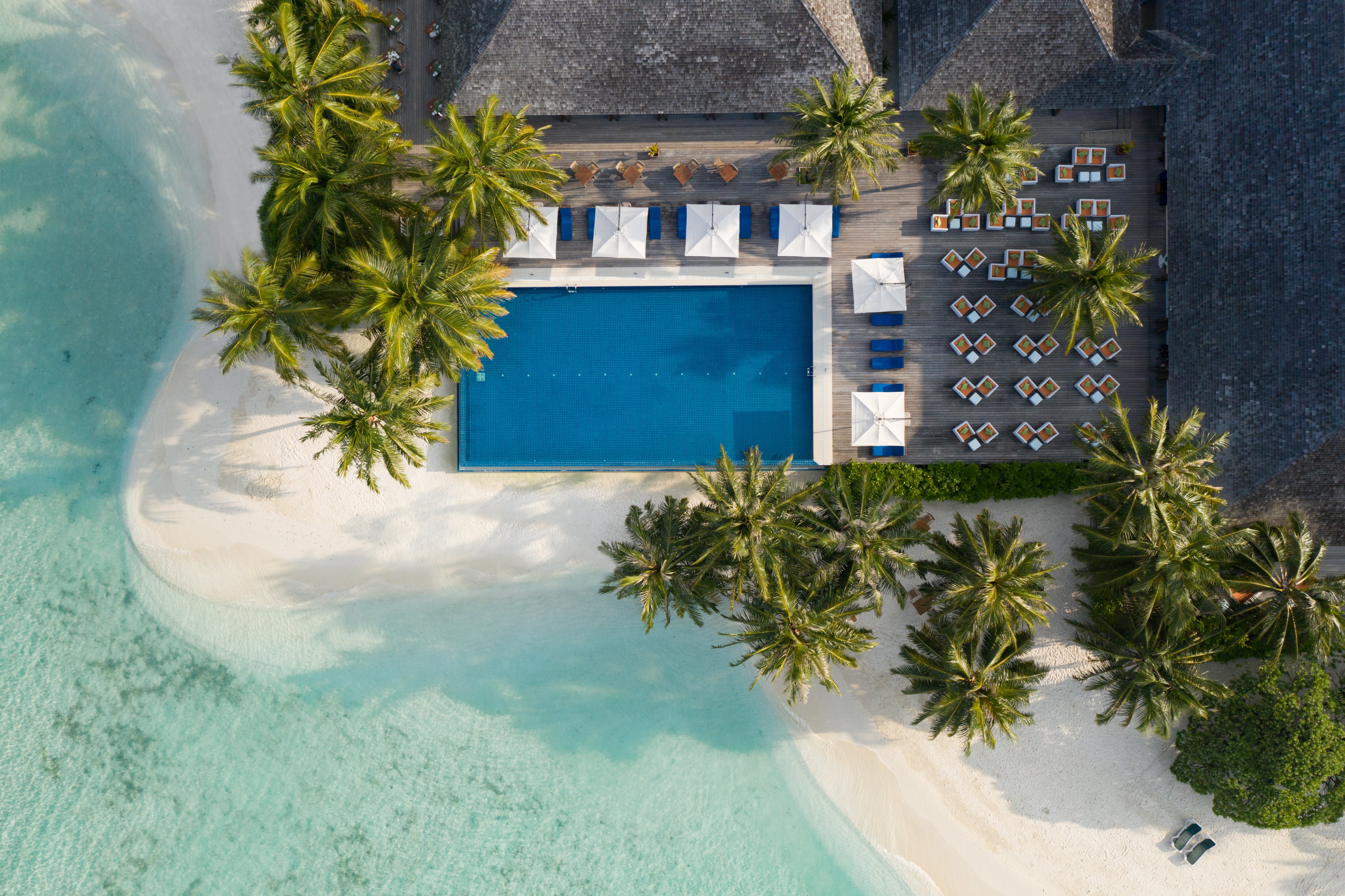 Vilamendhoo Island Resort & Spa 271/272